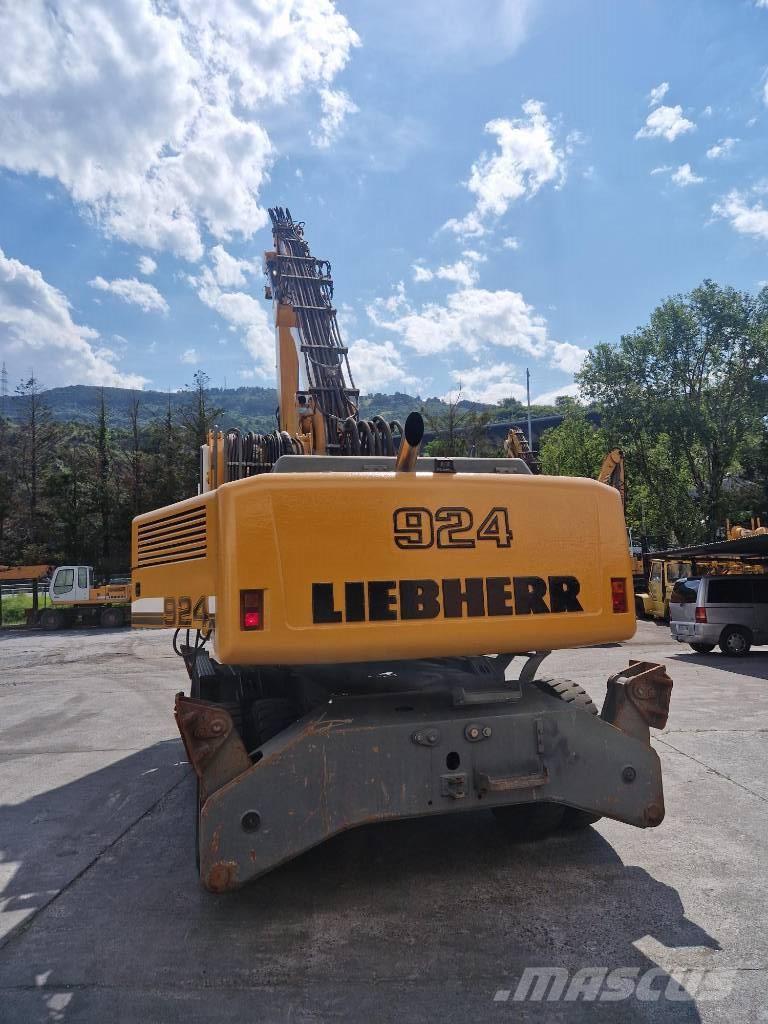 Liebherr A924C Manejadores de residuos industriales