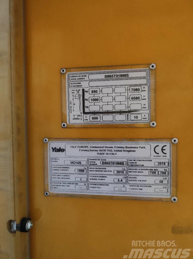 Yale MO10E Montacargas recogepedidos de gran altura