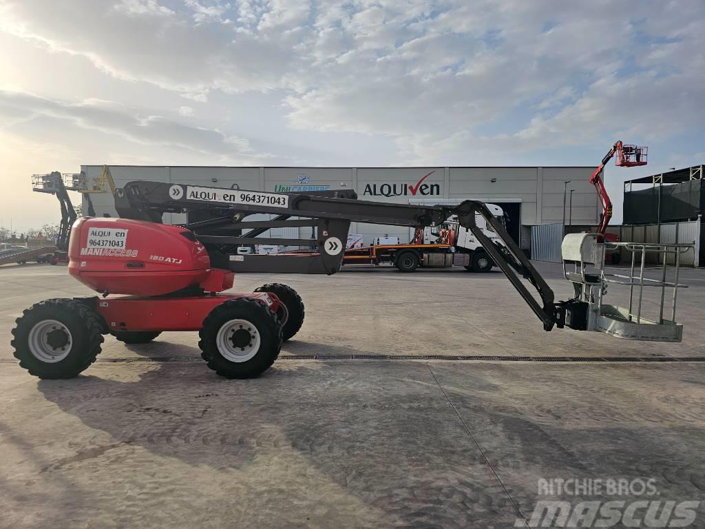 Manitou 180 ATJ Plataformas con brazo de elevación manual