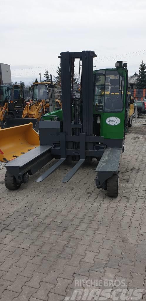 Combilift C 4500 Montacargas de 4 vías