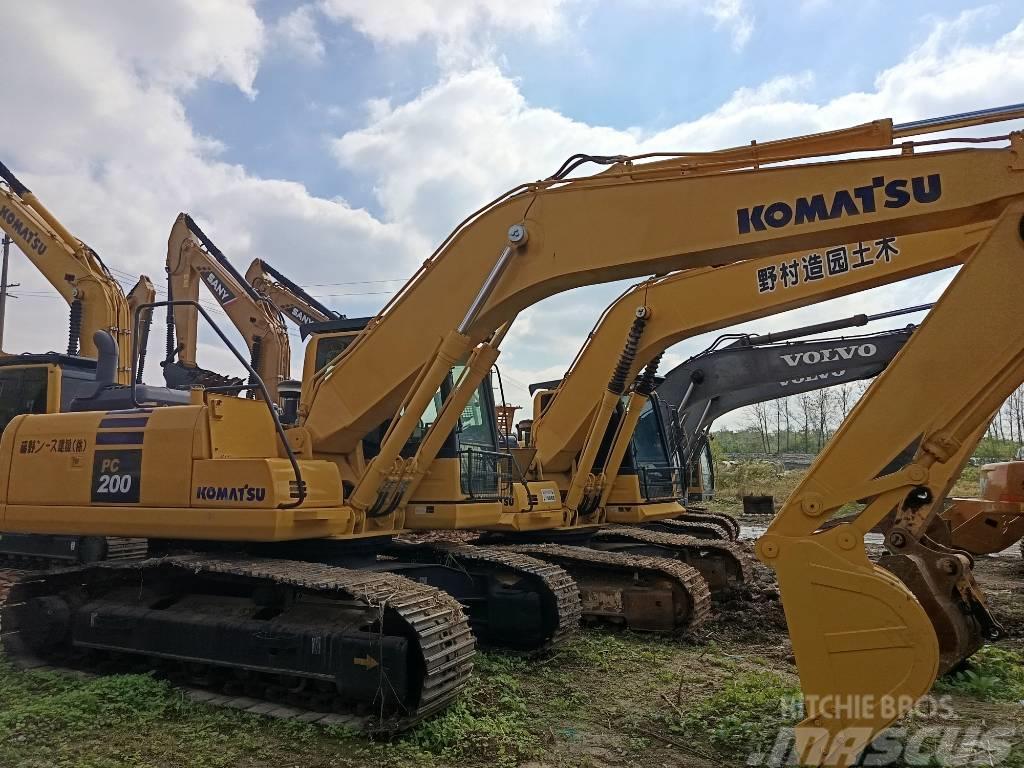 Komatsu PC200-8 Excavadoras sobre orugas