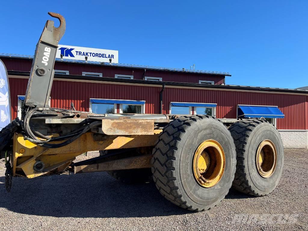 Volvo A25C Lastväxlarvagn remolques con gancho elevador