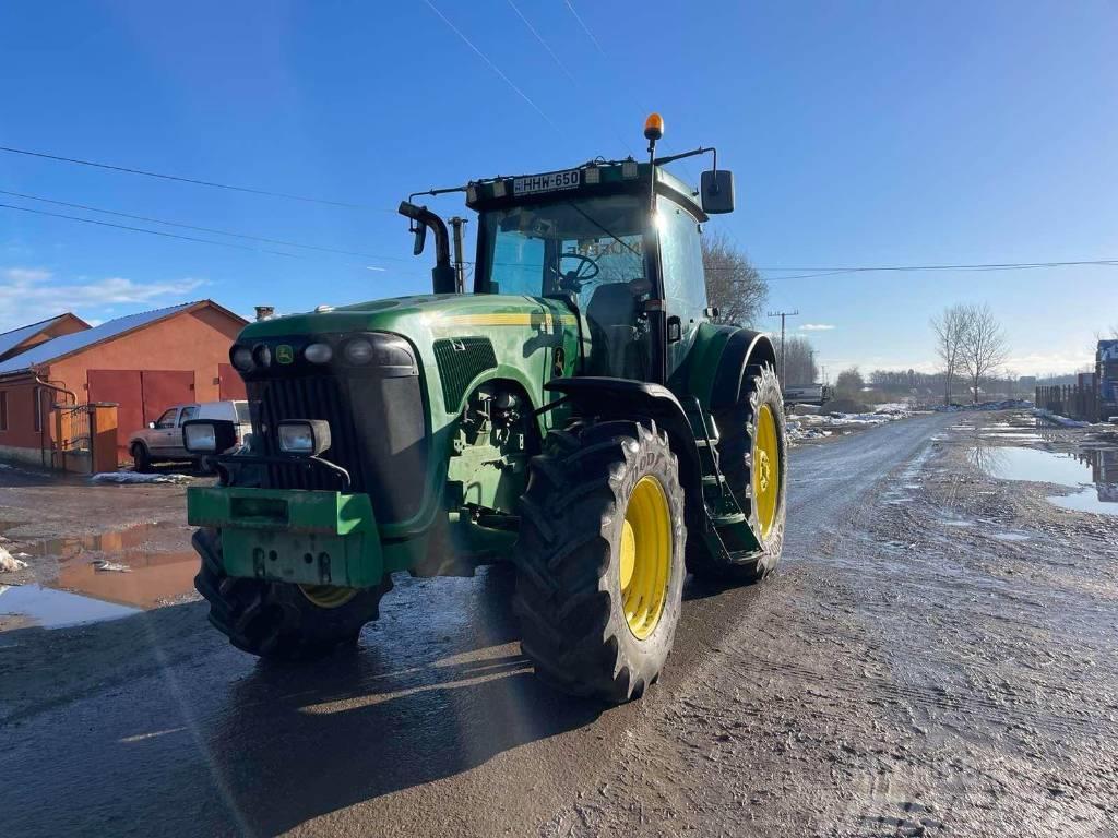 John Deere 8320 Tractores