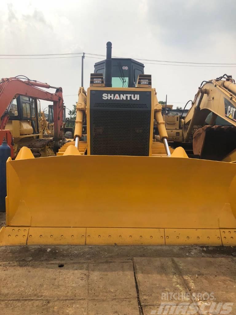 Shantui SD22 Buldozer sobre oruga