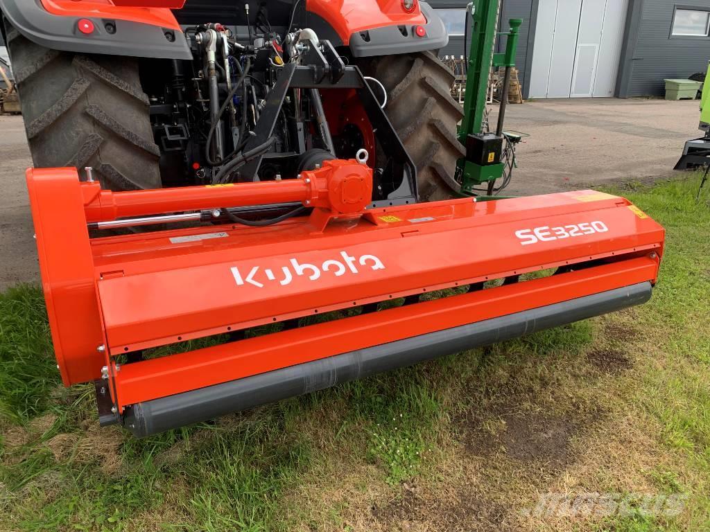 Kubota Betesputs SE3250 Segadoras y cortadoras de hojas para pasto