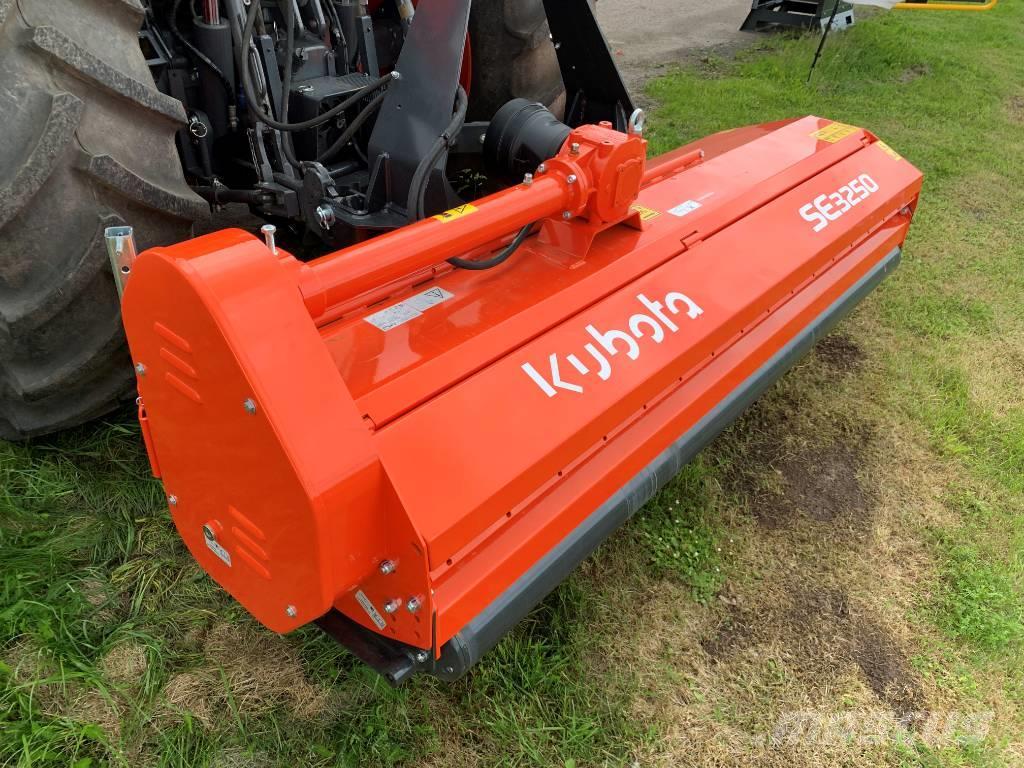 Kubota Betesputs SE3250 Segadoras y cortadoras de hojas para pasto