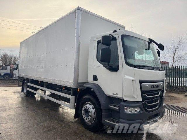 DAF LF 230 Camiones con caja de remolque