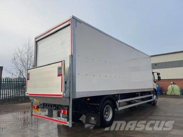 DAF LF 230 Camiones con caja de remolque