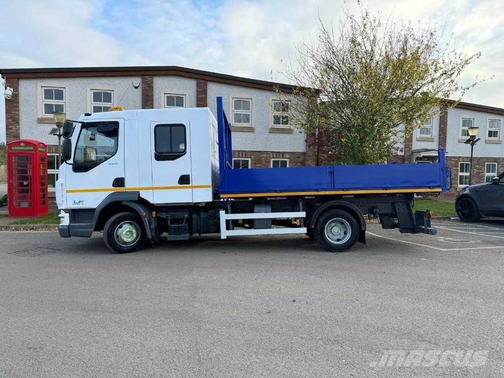 DAF LF 220 Camiones de cama baja