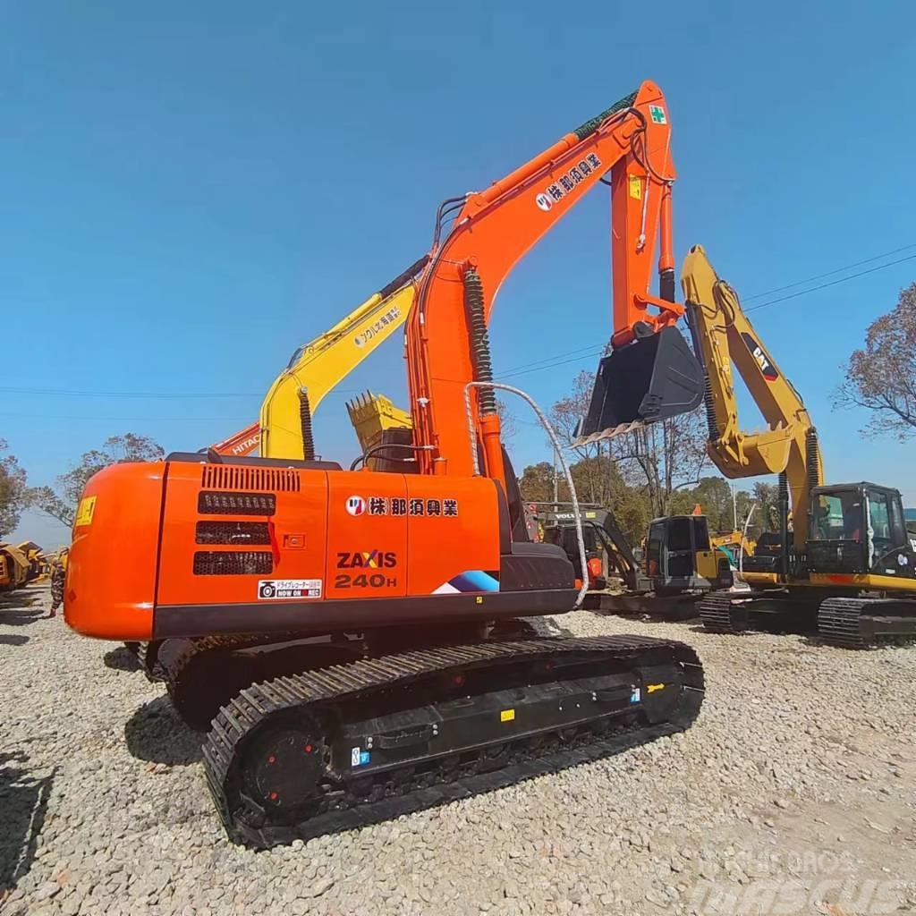 Hitachi ZX 240 Excavadoras sobre orugas