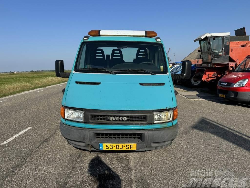 Iveco 35c15 Vehículos de caha cerrada