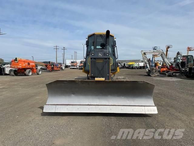 DEERE 550K Buldozer sobre oruga