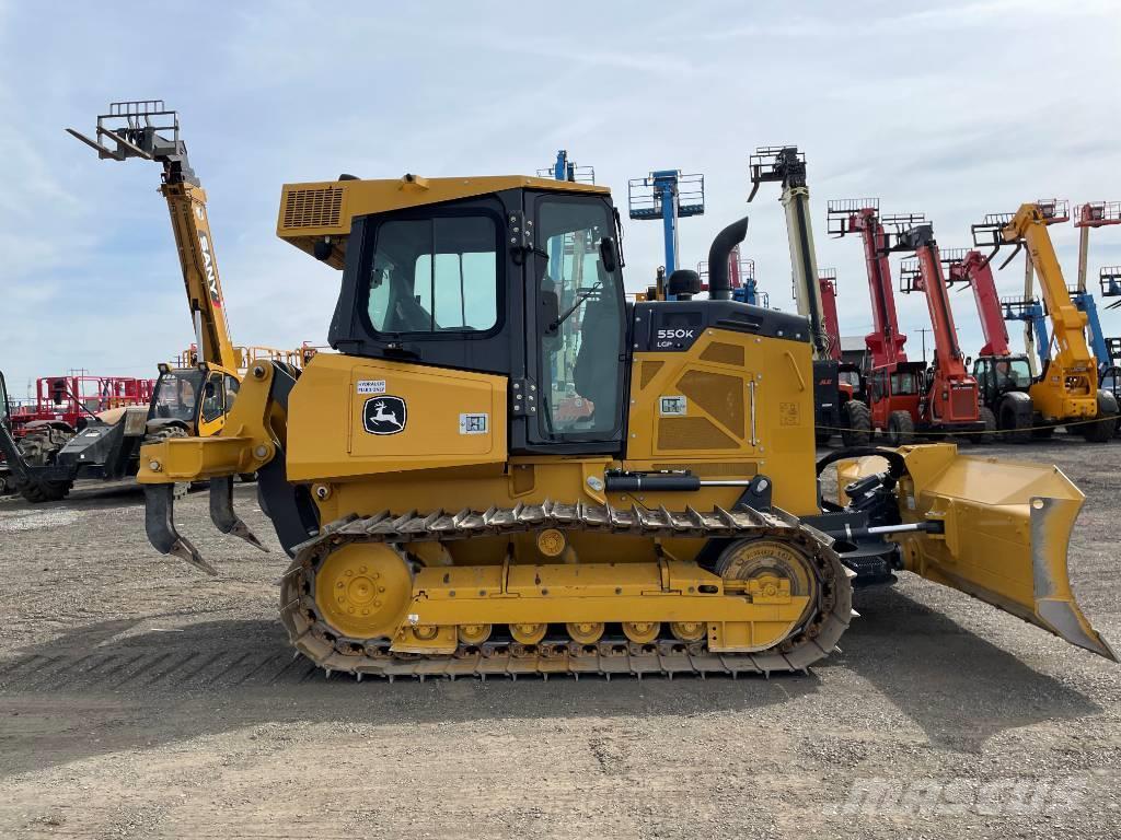 DEERE 550K Buldozer sobre oruga