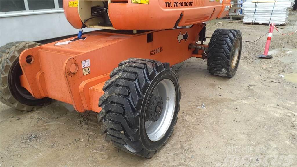 JLG 860SJ Plataformas con brazo de elevación telescópico