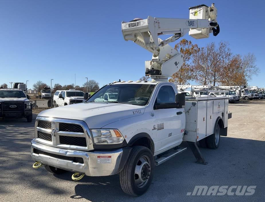 RAM 5500 TRADESMAN Plataformas sobre camión