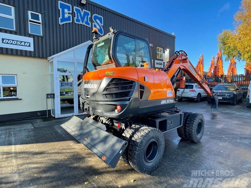 Doosan Dx57W-7 Excavadoras de ruedas