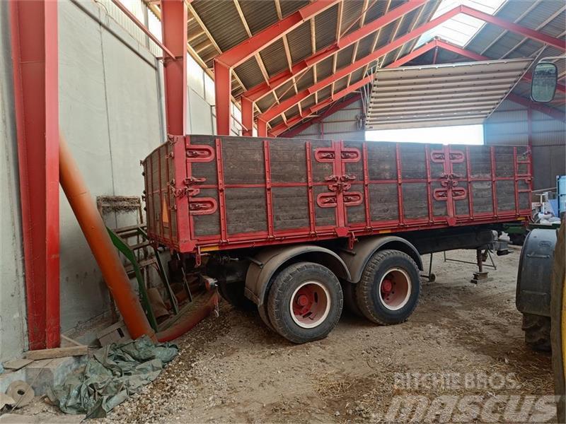  - - -  16 tons Remolques con caja de volteo