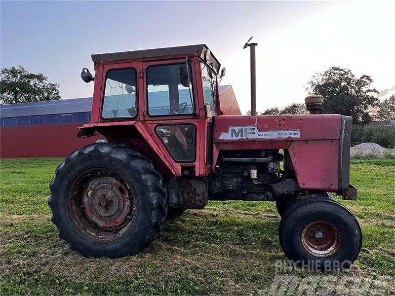 Massey Ferguson 1135 Tractores