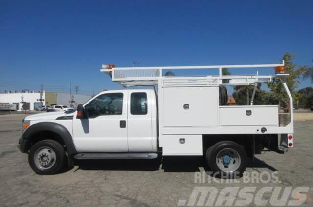 Ford F550 Vehículos de reciclaje