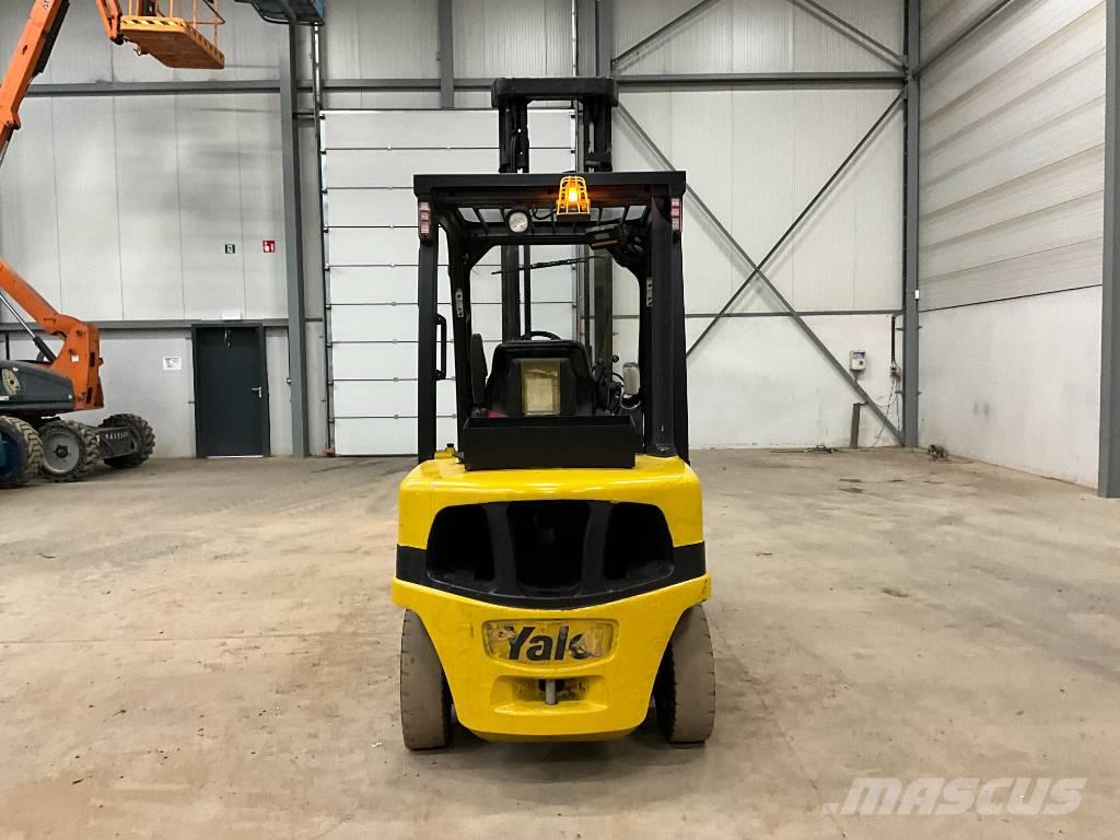 Yale 35 VX Camiones diesel