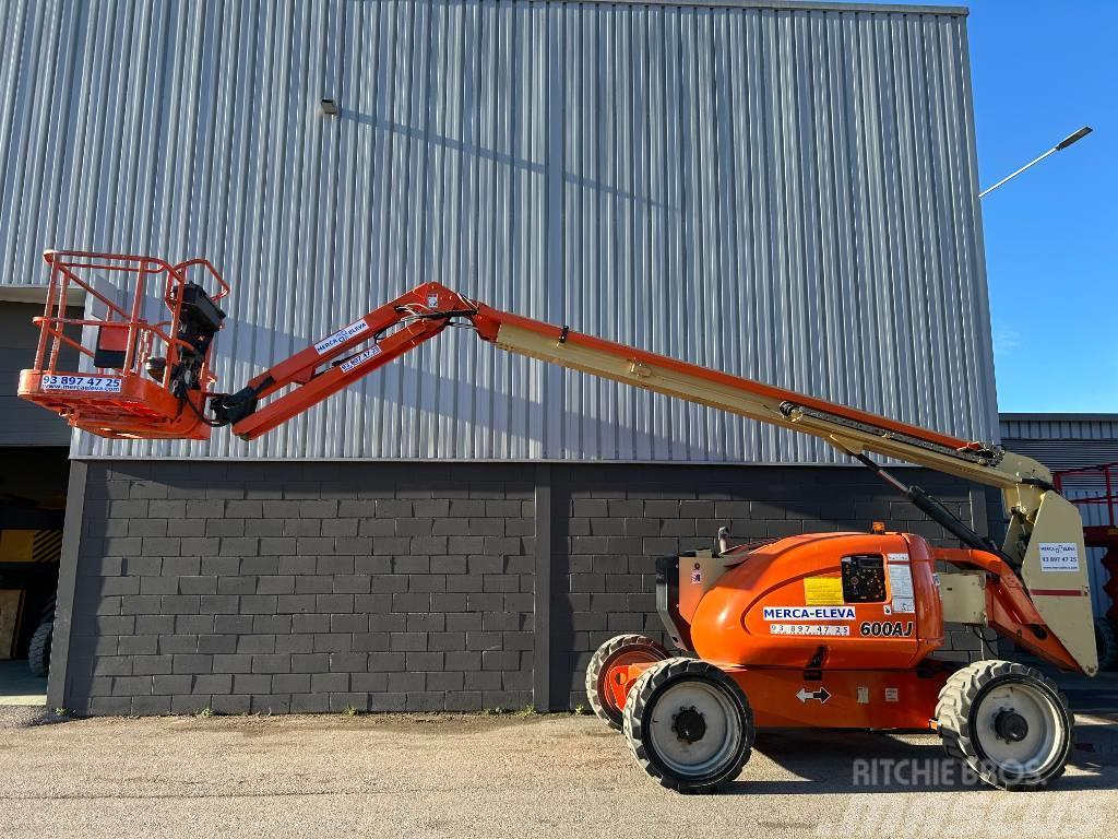 JLG 600 AJ Plataformas con brazo de elevación manual