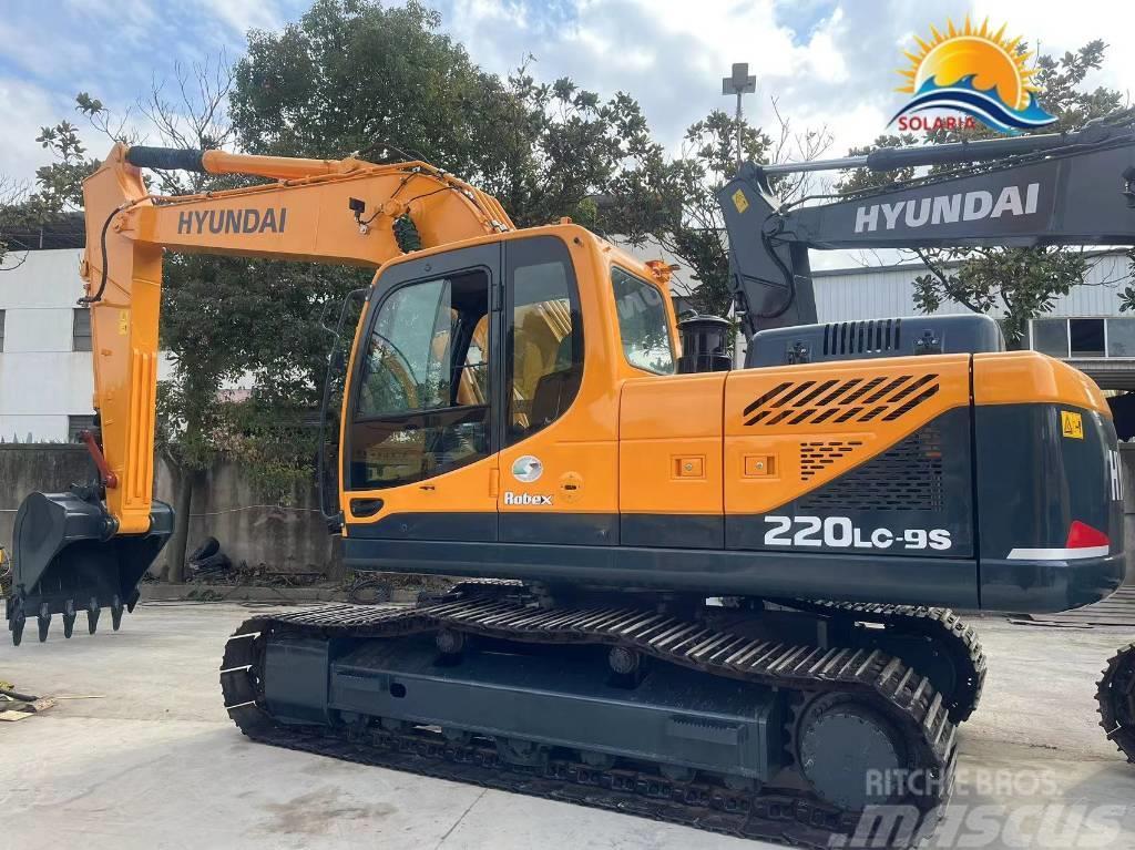 Hyundai R220LC-9S Excavadoras de ruedas