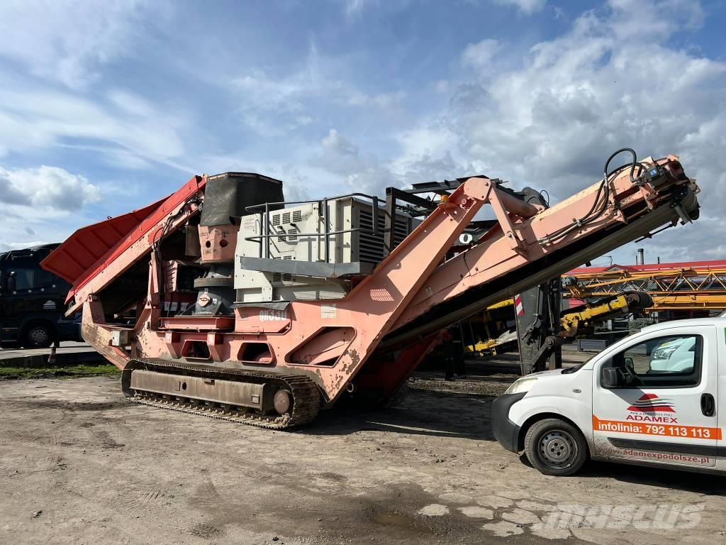 Sandvik QH 330 Trituradoras móviles