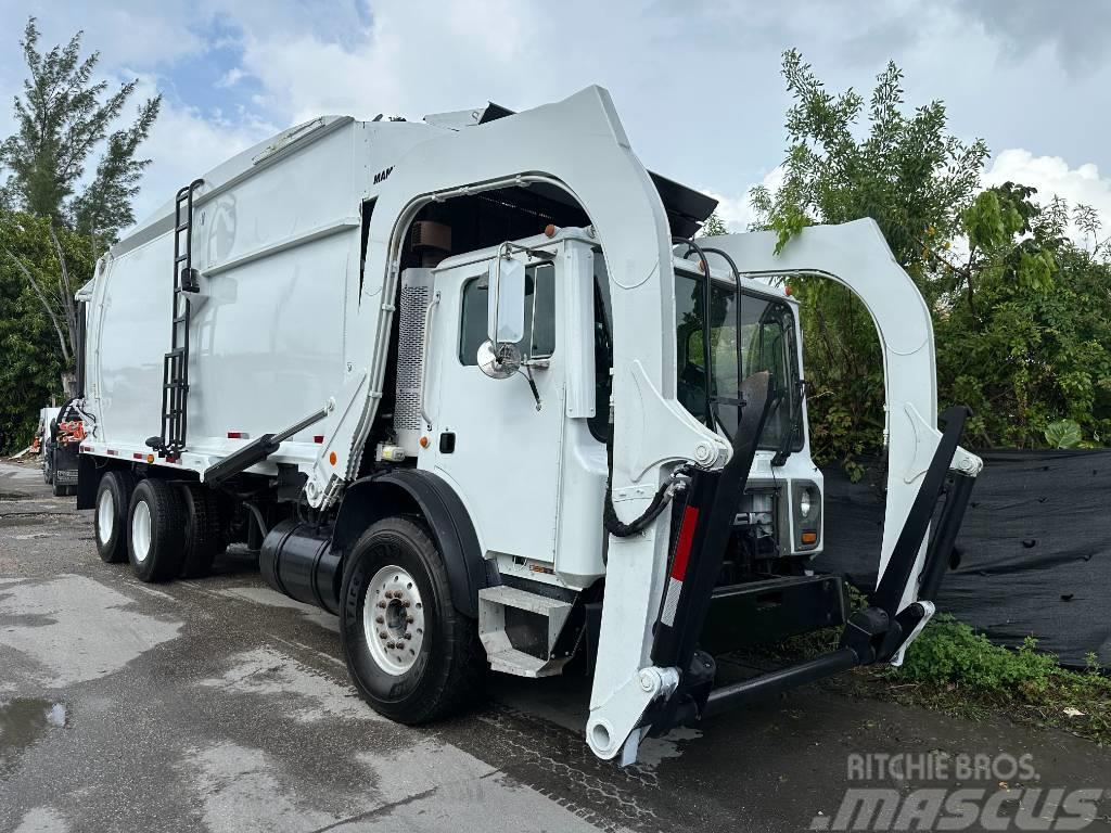 Mack MRU 613 Camiones de basura