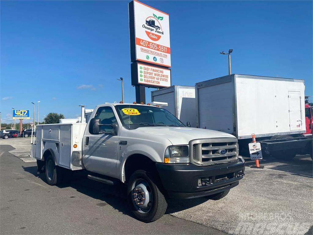 Ford F-550 Vehículos municipales multiusos