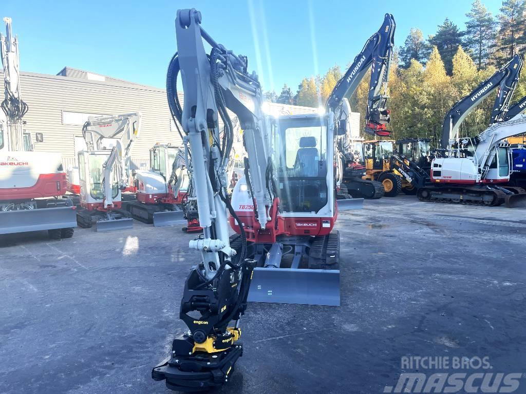 Takeuchi TB250-2 Miniexcavadoras