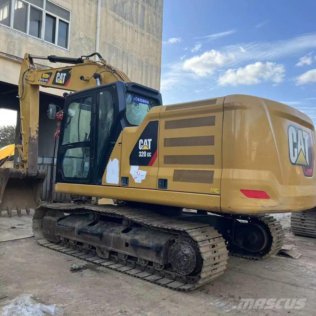 CAT 320 Excavadoras 7t - 12t