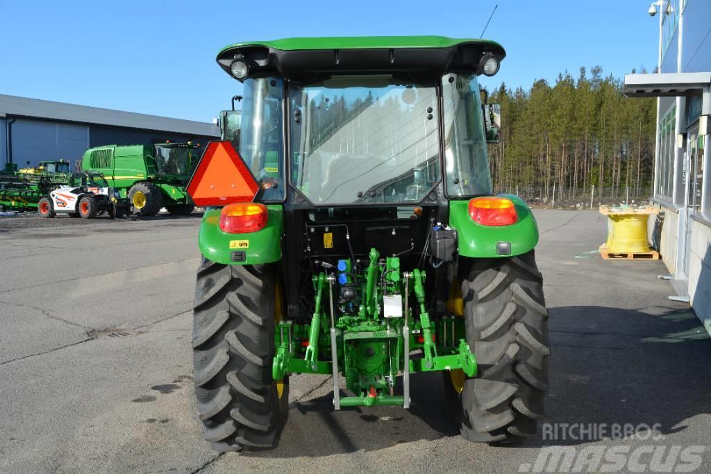 John Deere 5058E Tractores