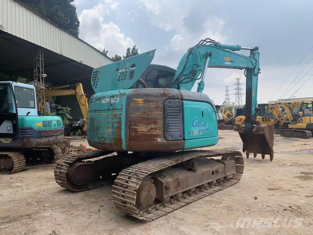 Kobelco SK 135 Excavadoras sobre orugas