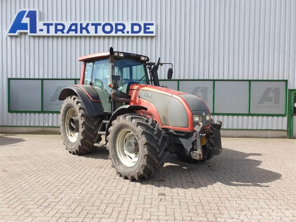 Valtra T151 Tractores