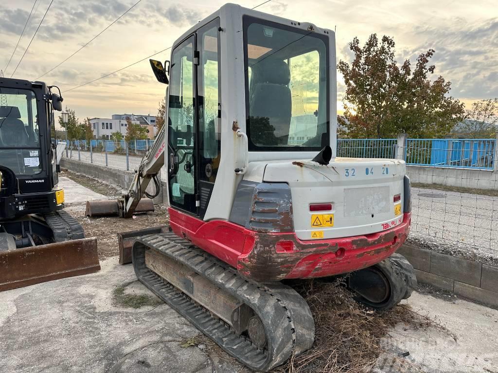 Takeuchi TB250 Miniexcavadoras