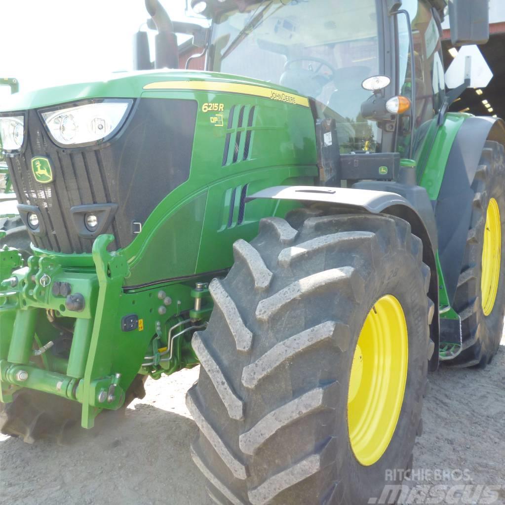 John Deere 6215R Tractores