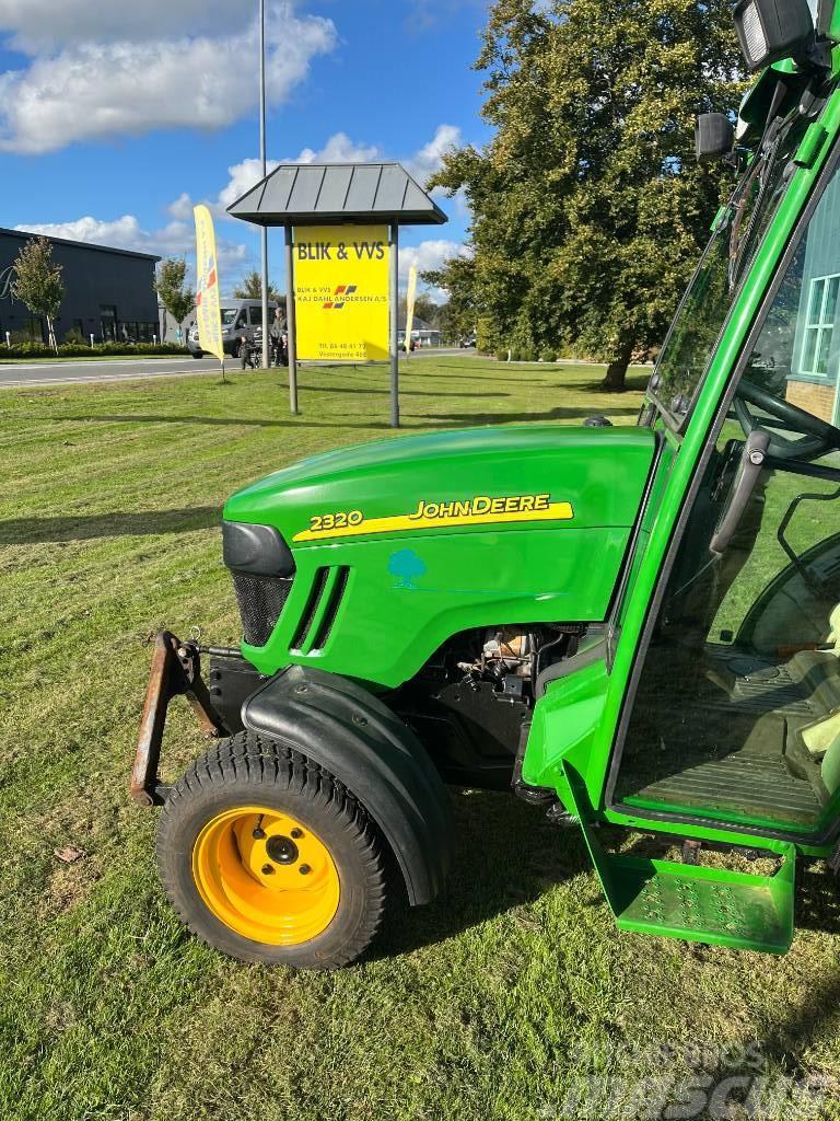 John Deere 2320 Tractores compactos