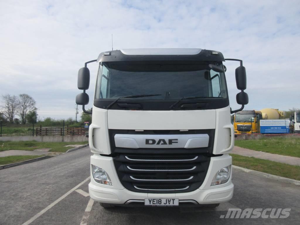 DAF CF450 Camiones de superficie plana/cabrestantes