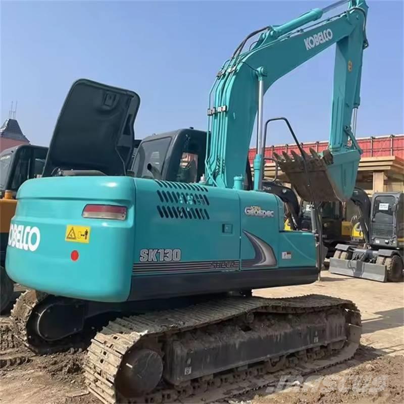 Kobelco SK130-8 Excavadoras sobre orugas