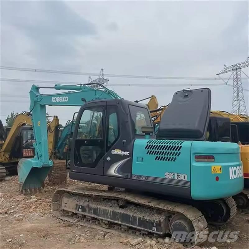 Kobelco SK130-8 Excavadoras sobre orugas