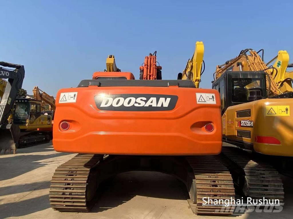 Doosan 225LC-9 Excavadoras sobre orugas