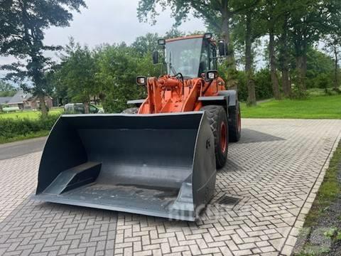 Doosan DL 250 Cargadoras sobre ruedas