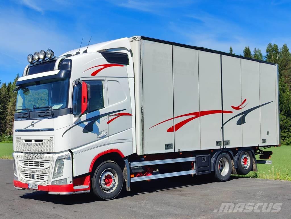 Volvo FH540 Camiones con caja de remolque