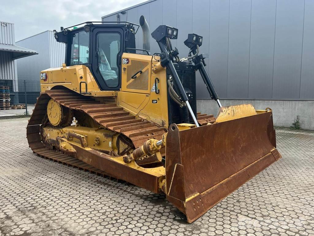 CAT D6XE Buldozer sobre oruga