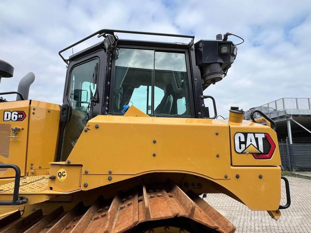 CAT D6XE Buldozer sobre oruga