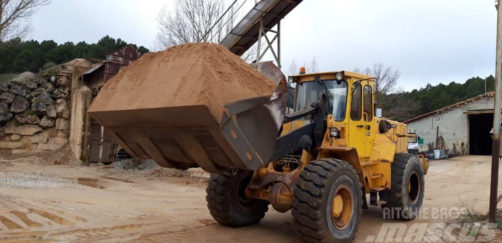 Volvo L 90 Cargadoras sobre ruedas