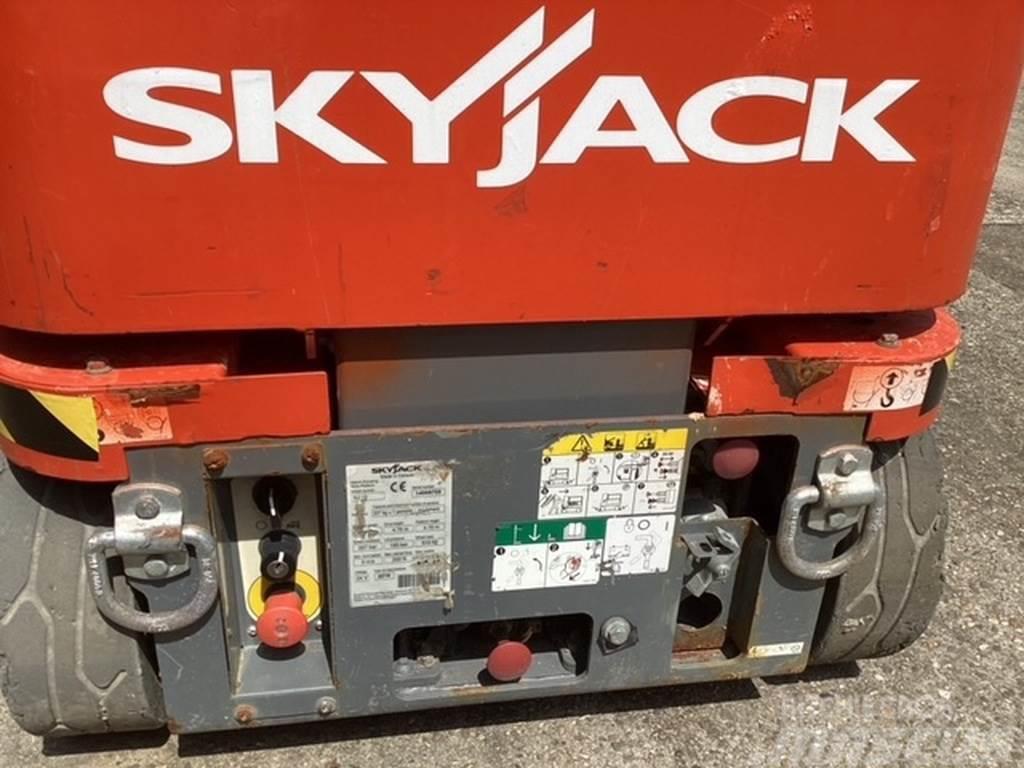 SkyJack SJ16 Otras plataformas elevadoras