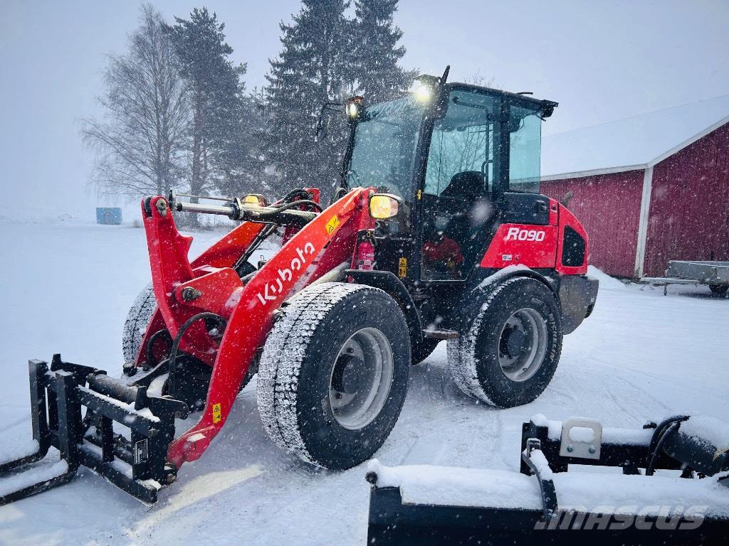 Kubota R 090 Cargadoras sobre ruedas