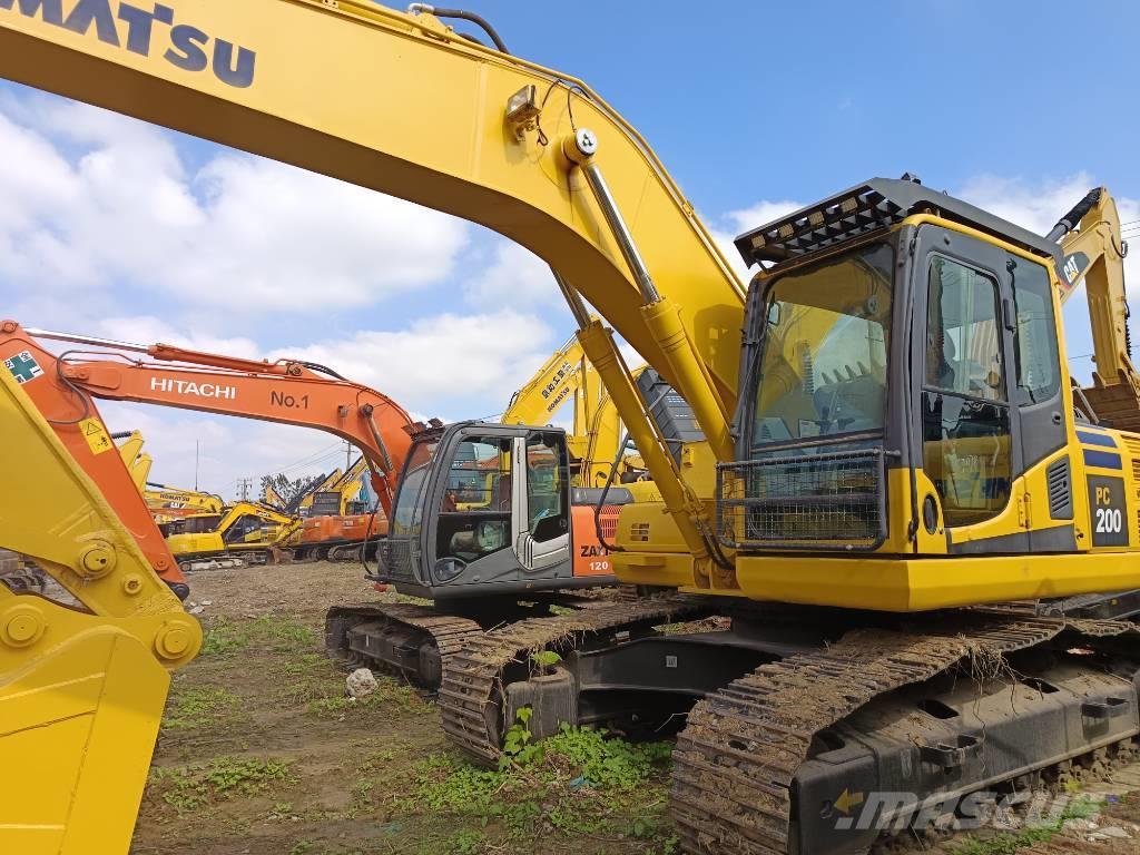 Komatsu PC200-8 Excavadoras sobre orugas