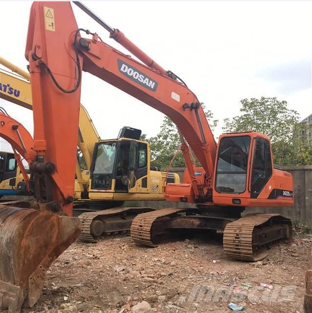 Doosan dx225 Excavadoras sobre orugas